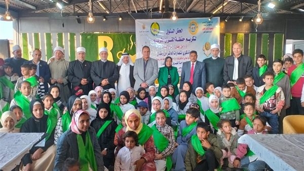 نائب محافظ شمال سيناء يكرم حفظة القرآن الكريم