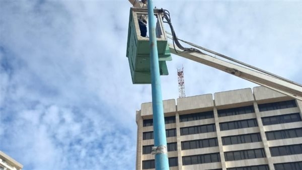 محافظ الإسكندرية يشدد على رفع كفاءة الإضاءة العامة بالشوارع