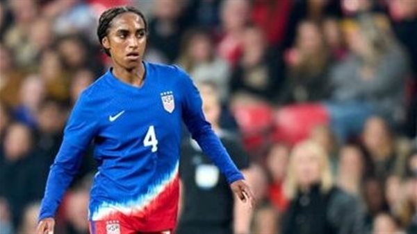 غياب أغلى لاعبة في العالم عن نهائي كأس رابطة الدوري الإنجليزي