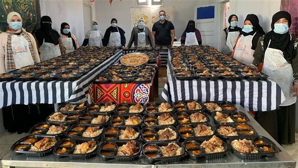 القومي للمرأة بسوهاج: تجهيز 3220 وجبة إفطار خلال شهر رمضان