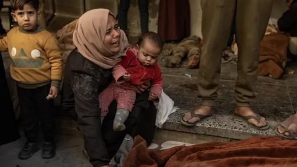 الأونروا تحذر: كمية الدقيق في غزة تكفي 6 أيام فقط