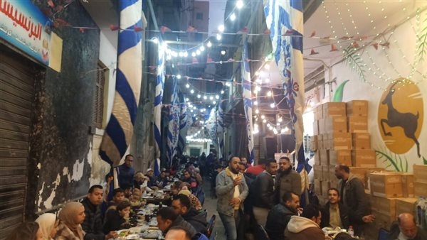 الانتهاء من مائدة الإفطار الجماعي بمنطقة العلواية في الإسكندرية
