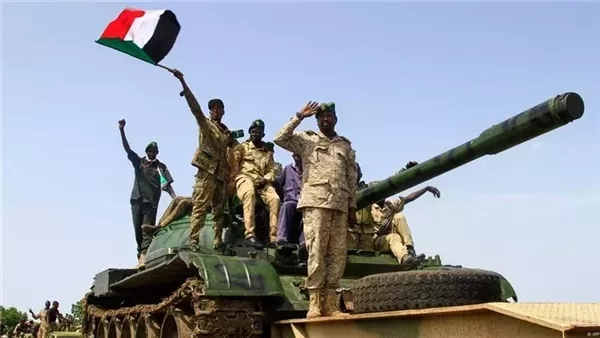 خبير بالشؤون الأفريقية: استعادة الجيش السوداني للقصر الجمهوري نقطة تحول استراتيجي