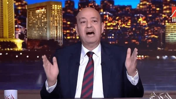 تعليق غريب من عمرو أديب على فوز الأهلي أمام البنك