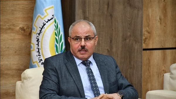 جامعة القناة تطلق دورة الأمن السيبراني والذكاء الاصطناعي لطلابها