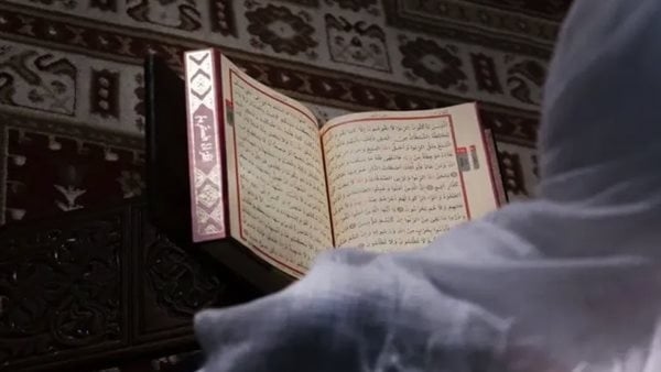 دارالإفتاء توضح حكم استنباط الأحكام الشرعية من ترجمة القرآن الكريم
