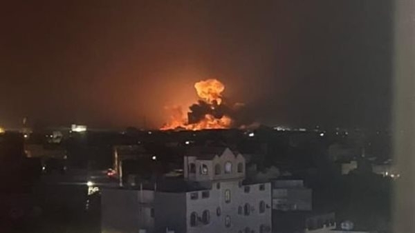 إعلام حوثي: العدوان الأمريكي يستهدف جزيرة كمران في الحديدة بـ 6 غارات