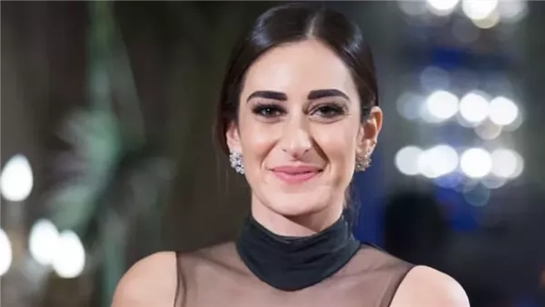 اليوم، أمينة خليل تحتفل بعقد قرانها على مصور سينمائي