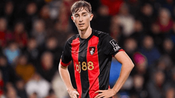 ليفربول ينافس ريال مدريد على ضم نجم منتخب إسبانيا