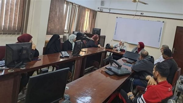 ندوة توعوية إرشادية لمكافحة مرض الدودة الكبدية وحمى الضنك بالمنصورة