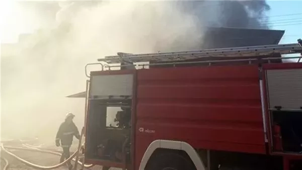 ماس كهربائي وراء حريق ورشة أخشاب في الواحات