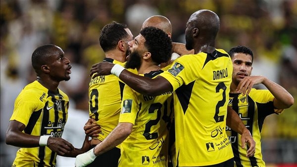 كأس خادم الحرمين، الاتحاد يتقدم على الشباب بهدف فابينيو في الشوط الأول