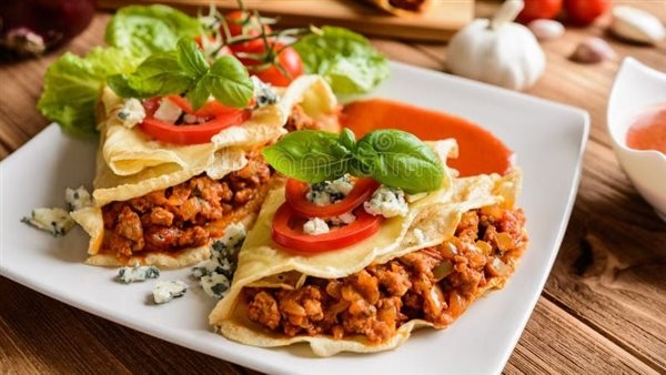 طريقة عمل الكريب حلو وحادق، غداء وتحلية أخر أيام العيد