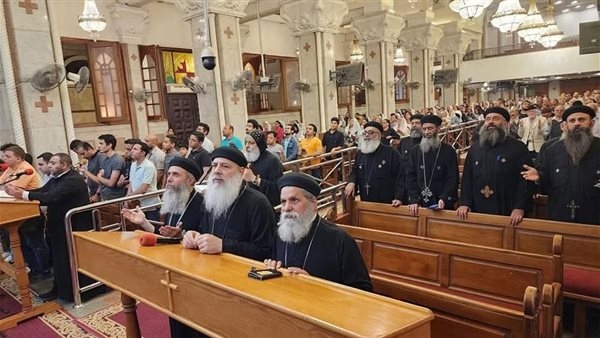 الأنبا ميخائيل يترأس التسبحة الشهرية في إيبارشية حلوان