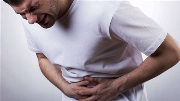 أسباب وأعراض انتفاخ البطن، وطرق علاجه المختلفة من المنزل