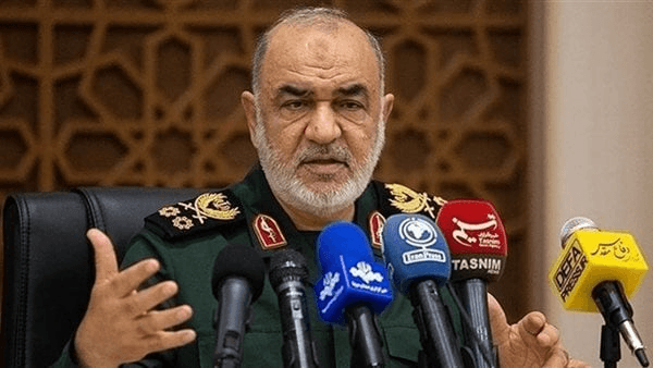 قائد الحرس الثوري الإيراني: مستعدون للرد على أي تهديد ولكل السيناريوهات