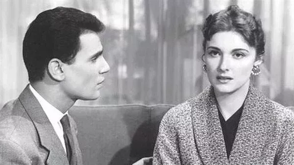 قصة فيلم «حكاية حب».. الطفل أحمد يحيى يظهر لأول مرة في السينما.. اكتشاف سمير صبري.. وعبد الحليم يقدم 4 من روائعه الغنائية