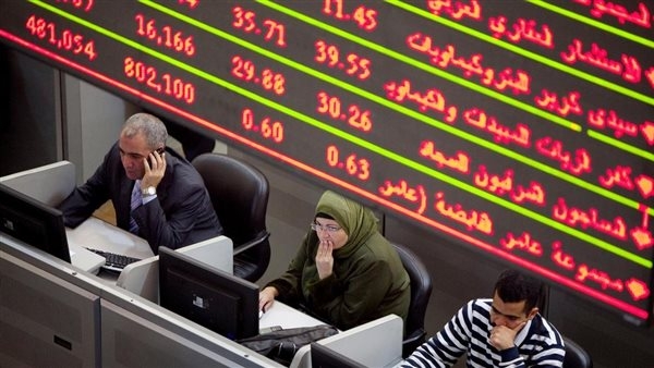 البورصة تواصل التراجع وتخسر 21 مليار جنيه
