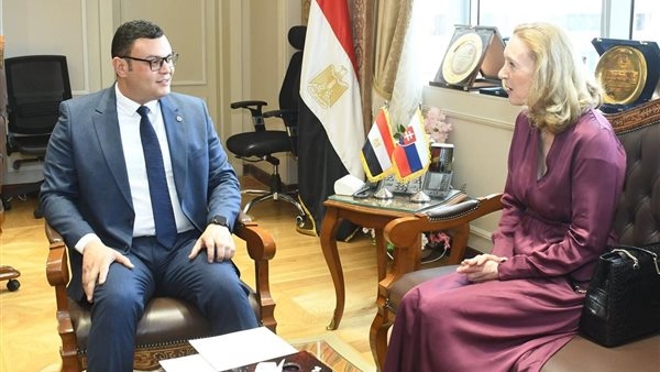 الإسكان تبحث التعاون مع سلوفاكيا في إنشاء المدن الذكية والفرص الاستثمارية