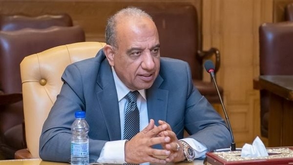 توجيهات عاجلة من وزير الكهرباء لضمان استقرار التيار خلال العاصفة الترابية