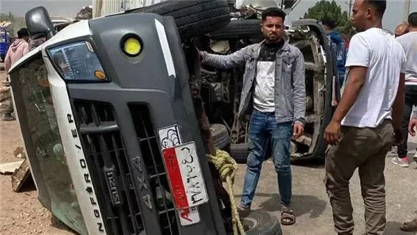 تفاصيل إصابة 17 راكبًا في حادث انقلاب سيارة ربع نقل بالشرقية