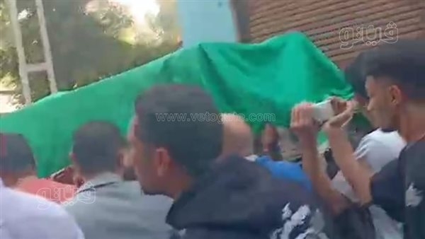 اللحظات الأخيرة في حياة مدير إدارة الباجور التعليمية ومرور الوزير بجواره (فيديو)