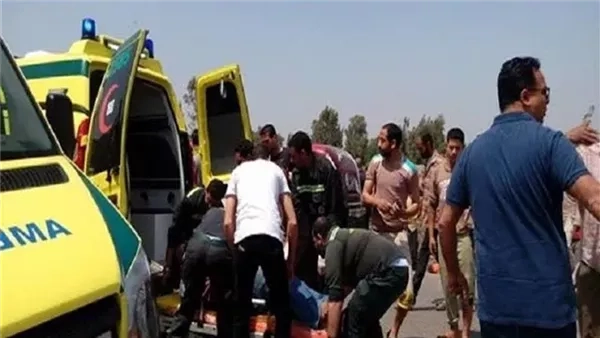 اختلال عجلة القيادة في يد السائق وراء حادث تصادم سيارتين بأكتوبر