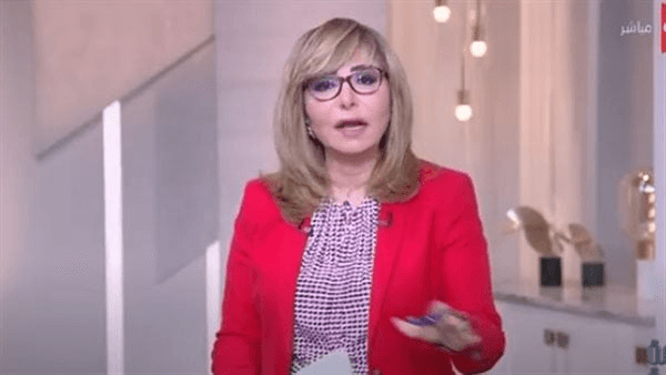 لميس الحديدي تبكي على الهواء حزنا على رحيل الفنانة سميحة أيوب (فيديو)