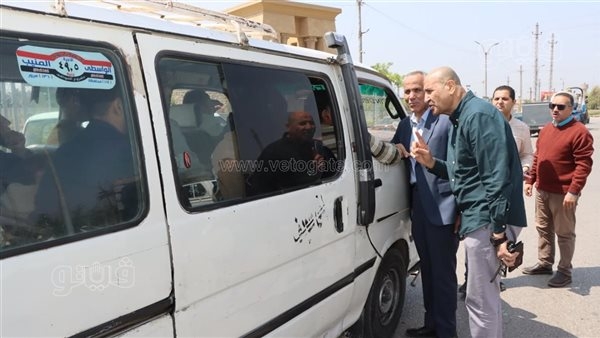 محافظ بني سويف يوجه بمتابعة التزام السائقين بالتعريفة الجديدة