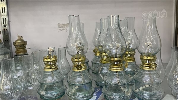 رحلة بوابير الجاز من السويد إلى مصر تمتد لـ 90 عاما، كنوز الماضي التي أضاءت بيوت المصريين، السهاري بـ 100 جنيه نمرة 10 بـ 200، فانوس الهواء ظل عقودا أساسيا بمراكب الصيد (فيديو وصور)