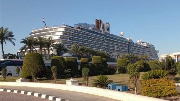 ميناء الإسكندرية يستقبل سفينة سياحية قادمة من مالطا