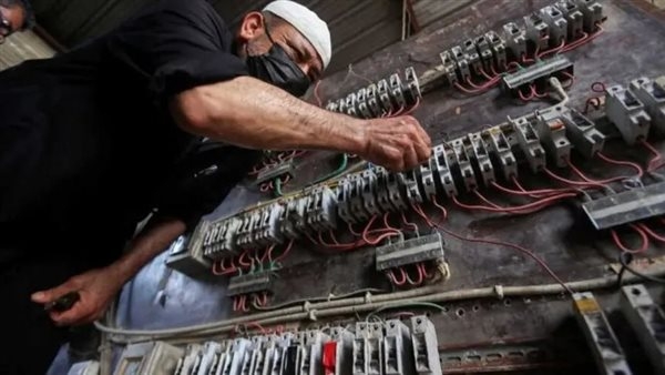 شوفوا يوم غير ليلة العيد، غضب بين الأهالي بسبب بيان قطع الكهرباء عن إسنا السبت المقبل