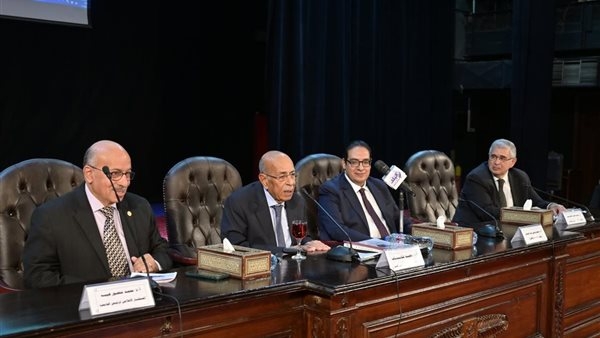 "ملحمة استرداد طابا".. مفيد شهاب: من حق الشعوب أن تحتفل بانتصاراتها وتقدمها للأجيال الحديثة.. رئيس جامعة القاهرة: قضية طابا لم تكن مجرد خلاف حدودي بل كانت اختبارًا حقيقيًا لقدرة الدولة