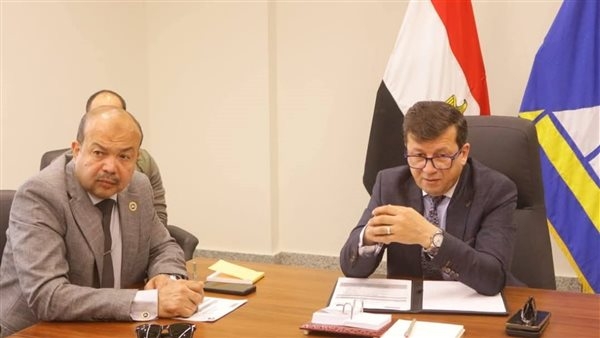 السكرتير العام لدمياط يترأس اجتماع اللجنة العليا للمواقف لبحث تطوير المنظومة
