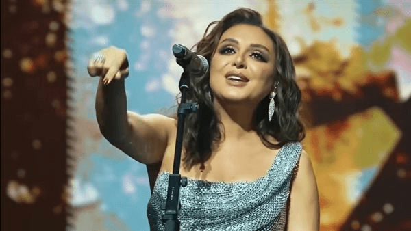 ياريتك فاهمني وهو أنت مين، أنغام تتألق في حفلها بالسعودية بكوكتيل من أقوى أغانيها (فيديو)