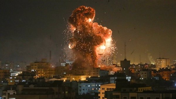 استشهاد 17 فلسطينيا 10 منهم من عائلة واحدة في غارات إسرائيلية على قطاع غزة