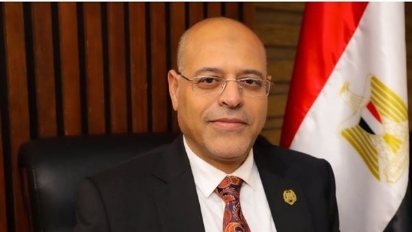 جبران يستعرض أمام وفد أذربيجاني جهود التدريب المهني وتوفير فرص عمل للشباب