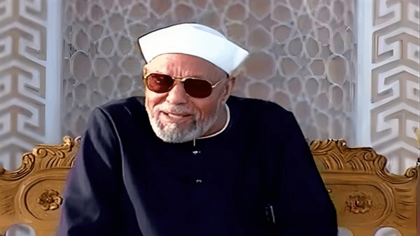 27 سنة على رحيل إمام الدعاة.. محطات مثيرة في حياة الشيخ الشعراوي.. سبب سجوده بعد النكسة.. كواليس خلافه مع عبد الناصر والسادات.. وسر خطابه لملك السعودية بشأن توسعة الحرم