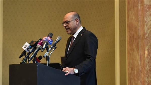 وزير العمل يعلن توفير فرص عمل في مشروع محطة الضبعة النووية
