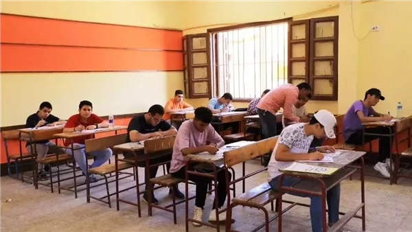 إتاحة نماذج استرشادية جديدة لامتحانات الثانوية العامة على موقع التعليم، إليك الرابط