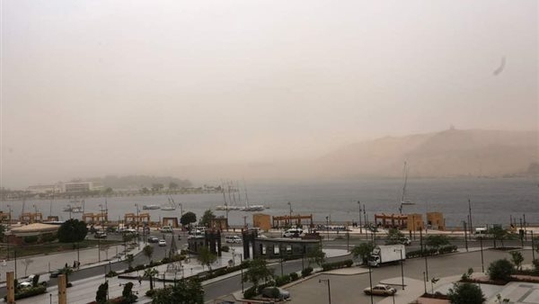 رفع درجة الاستعداد القصوى بحركة الملاحة النهرية بأسوان لسوء الطقس