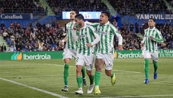 التشكيل الرسمي لمباراة ريال بيتيس فيورنتينا في دوري المؤتمر الأوروبي