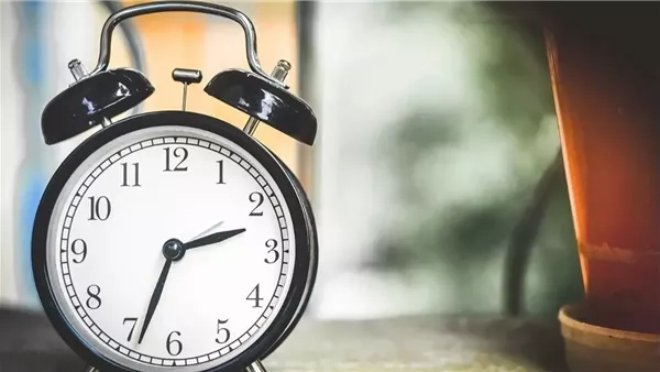 التوقيت الصيفي، مواعيد عمل منافذ شركات المحمول ابتداء من اليوم