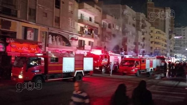النيابة تنتدب المعمل الجنائي لبيان سبب حريق أعلى عقار في عابدين