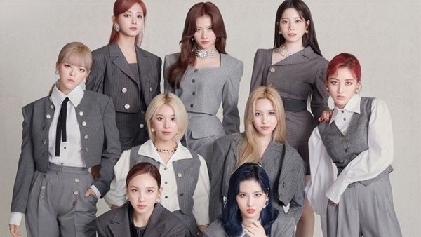مشاركة عضوات فرقة TWICE في الموسيقى التصويرية لفيلم "KPop Demon Hunters"