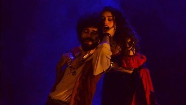 10 صور ترصد عرض «كارمن» على مسرح الطليعة
