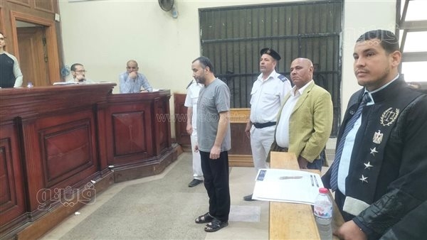 إحالة أوراق سفاح الشرقية المتهم بإنهاء حياة شقيقه وأطفاله خنقًا للمفتي ( فيديو)