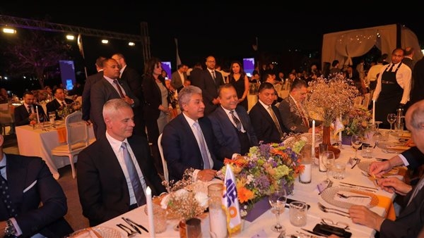 شريف فتحي: جهود مشتركة مع وزارة الطيران المدني لتنشيط حركة السياحة الوافدة لمصر