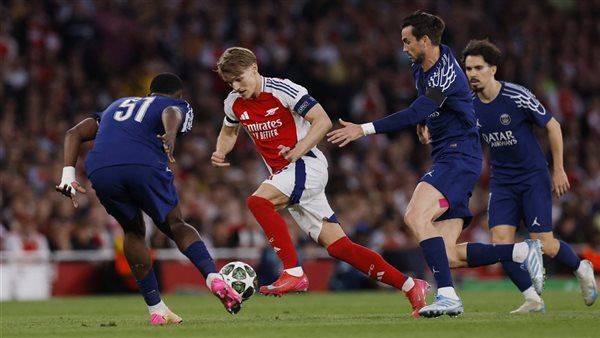 أشرف حكيمي يقود التشكيل المثالي لنصف نهائي دوري أبطال أوروبا