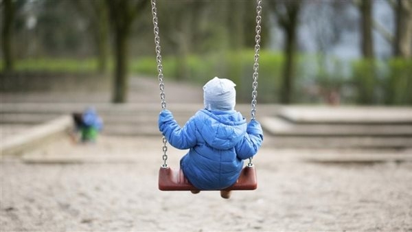 بعد واقعة طفل البحيرة، هل يتذكر الأطفال التحرش بهم والاعتداء الجنسي عليهم عندما يكبرون؟